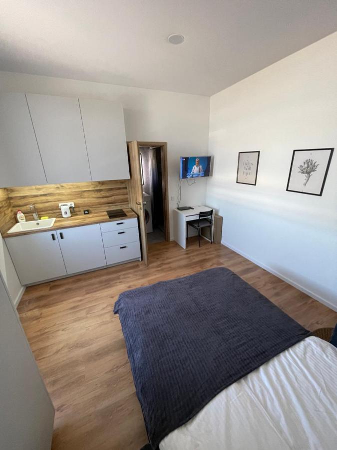 Airport Apartment 29 Self Check-In Free Parking Вильнюс Экстерьер фото